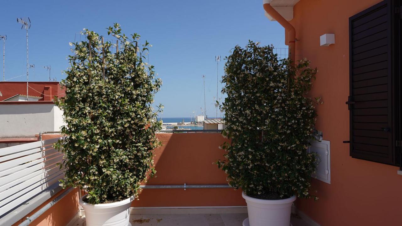 Duomo Guest House Barletta Bagian luar foto
