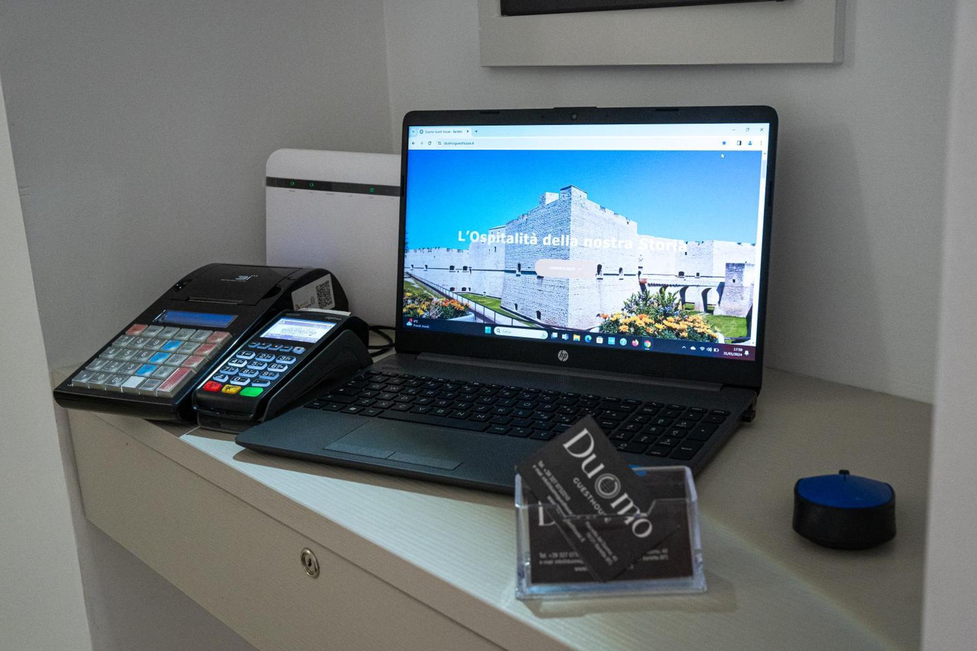 Duomo Guest House Barletta Bagian luar foto