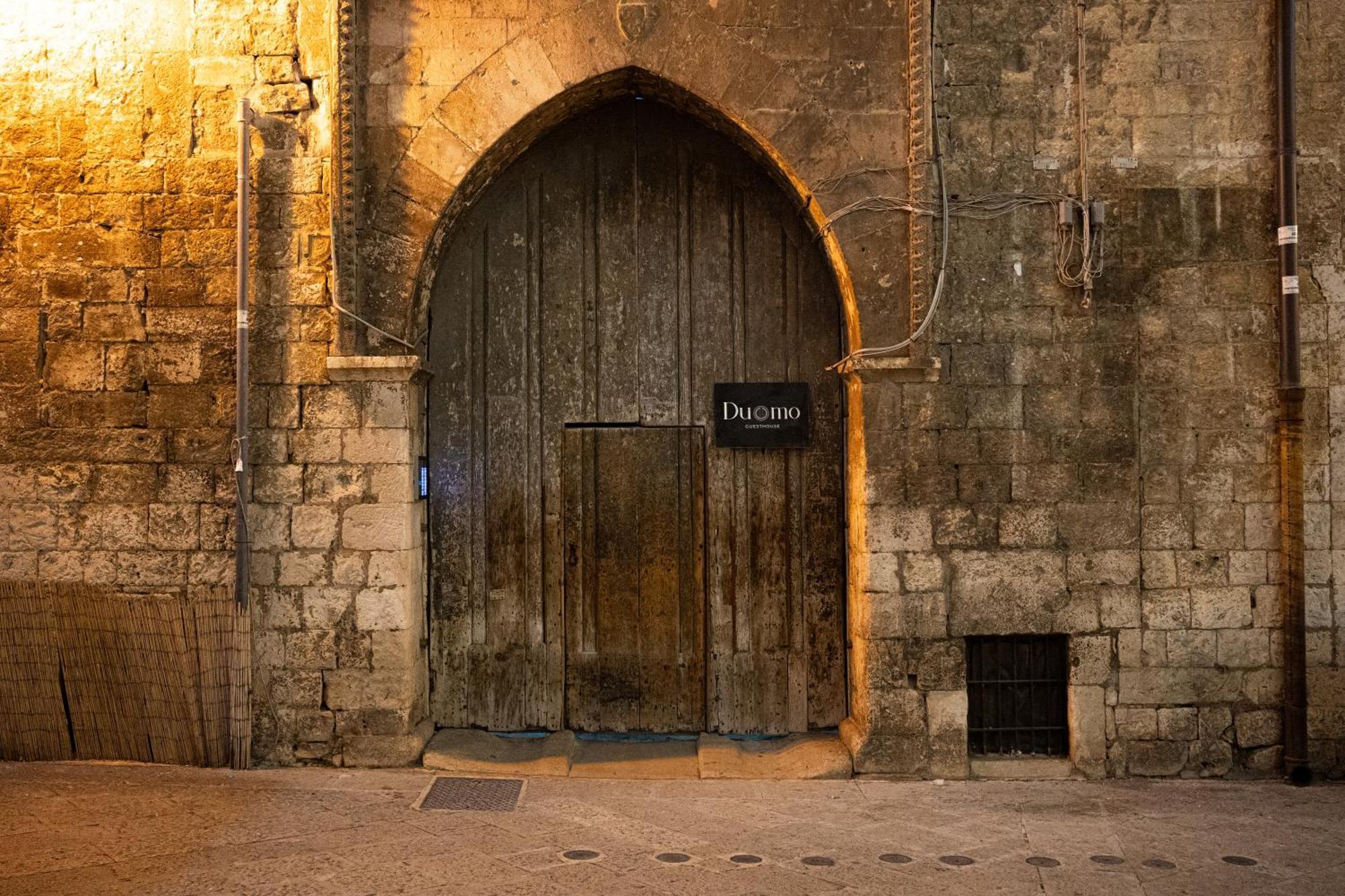 Duomo Guest House Barletta Bagian luar foto