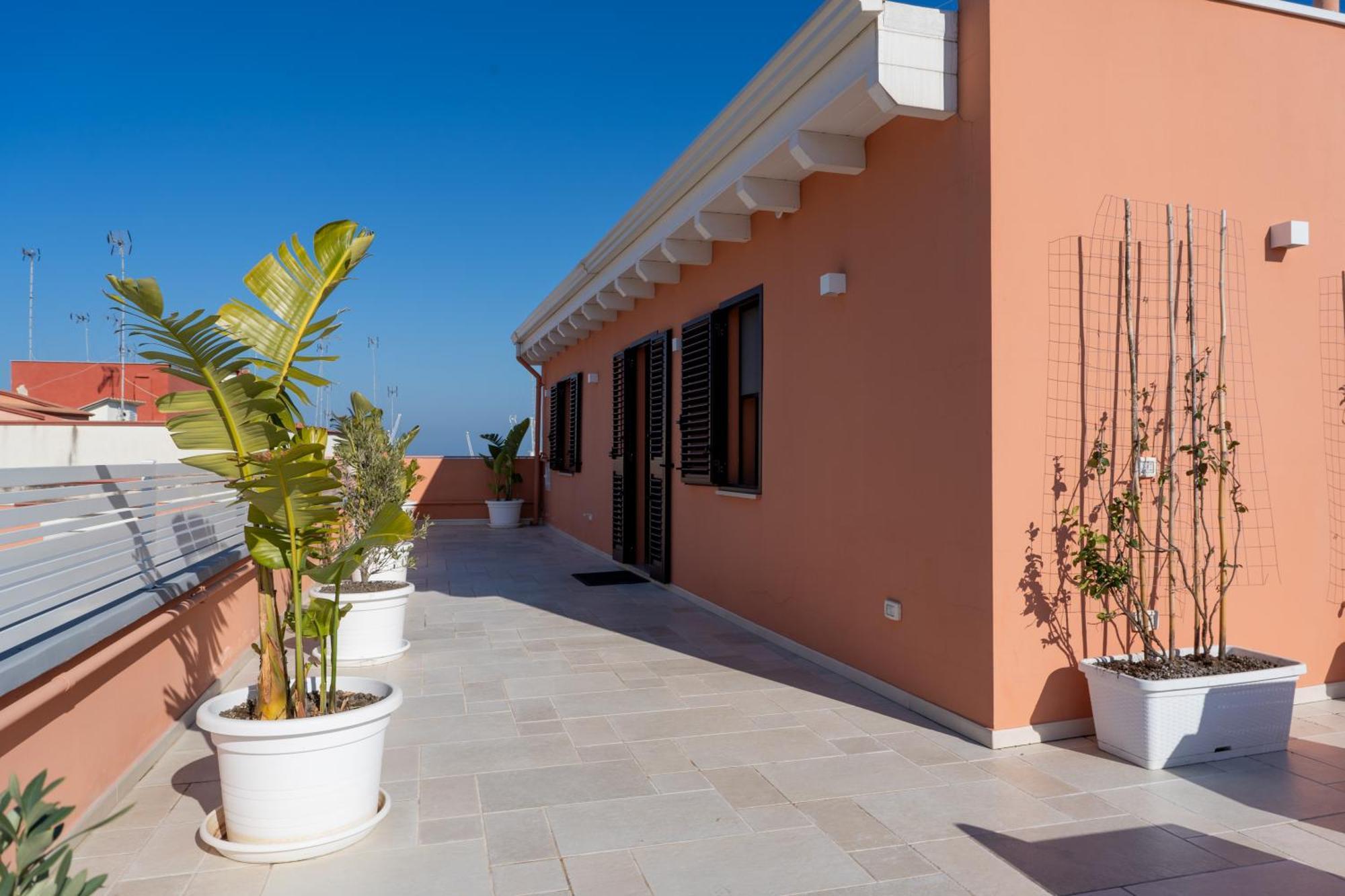 Duomo Guest House Barletta Bagian luar foto