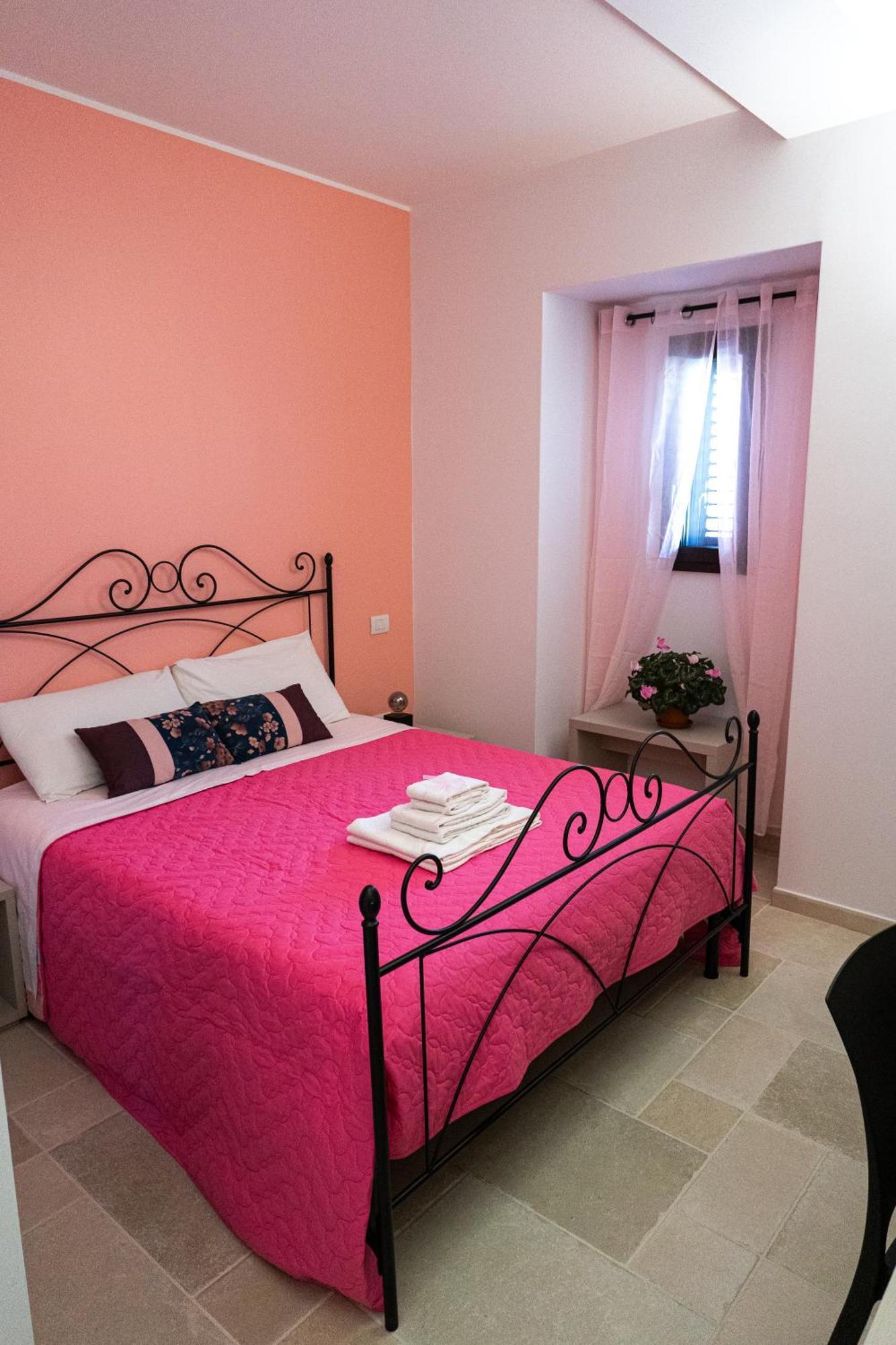Duomo Guest House Barletta Ruang foto